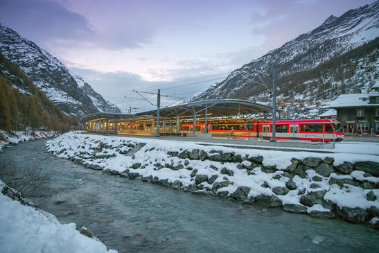 train journey zurich to zermatt