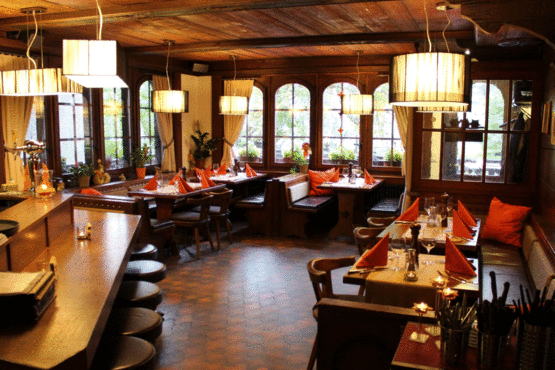 Le restaurant Stadel dans la Bahnhofstrasse de Zermatt
