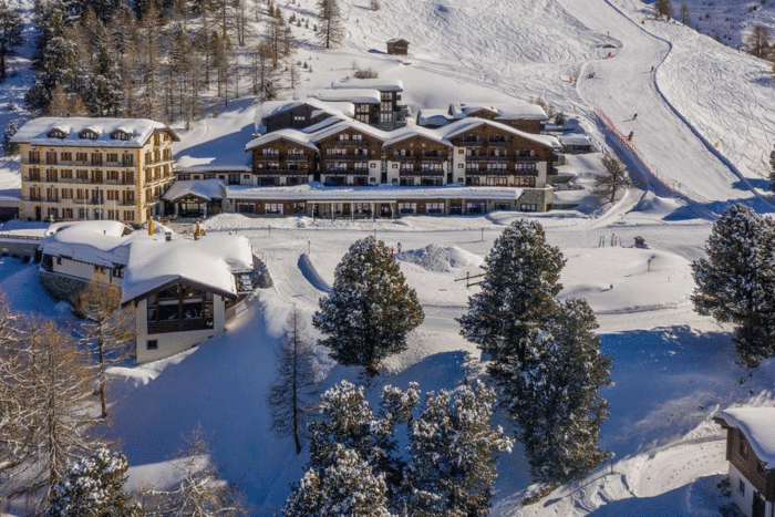 The Riffelalp Resort takes 10th place in the 5 star category of the Karl Wild hotel rankings