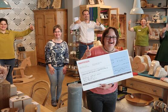The Atelier Manus foundation receives CHF 7,250.